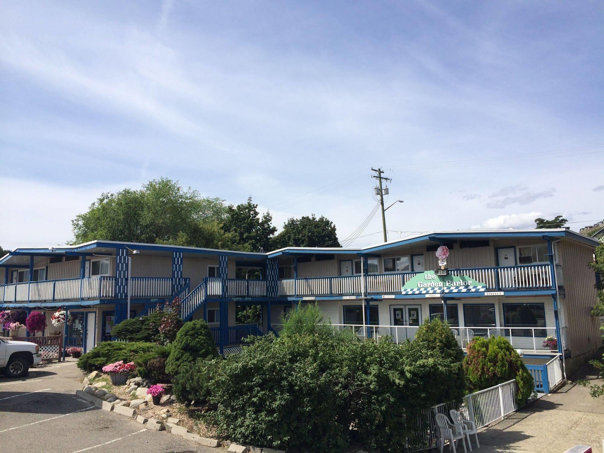 Blue Stream Motel Vernon Zewnętrze zdjęcie